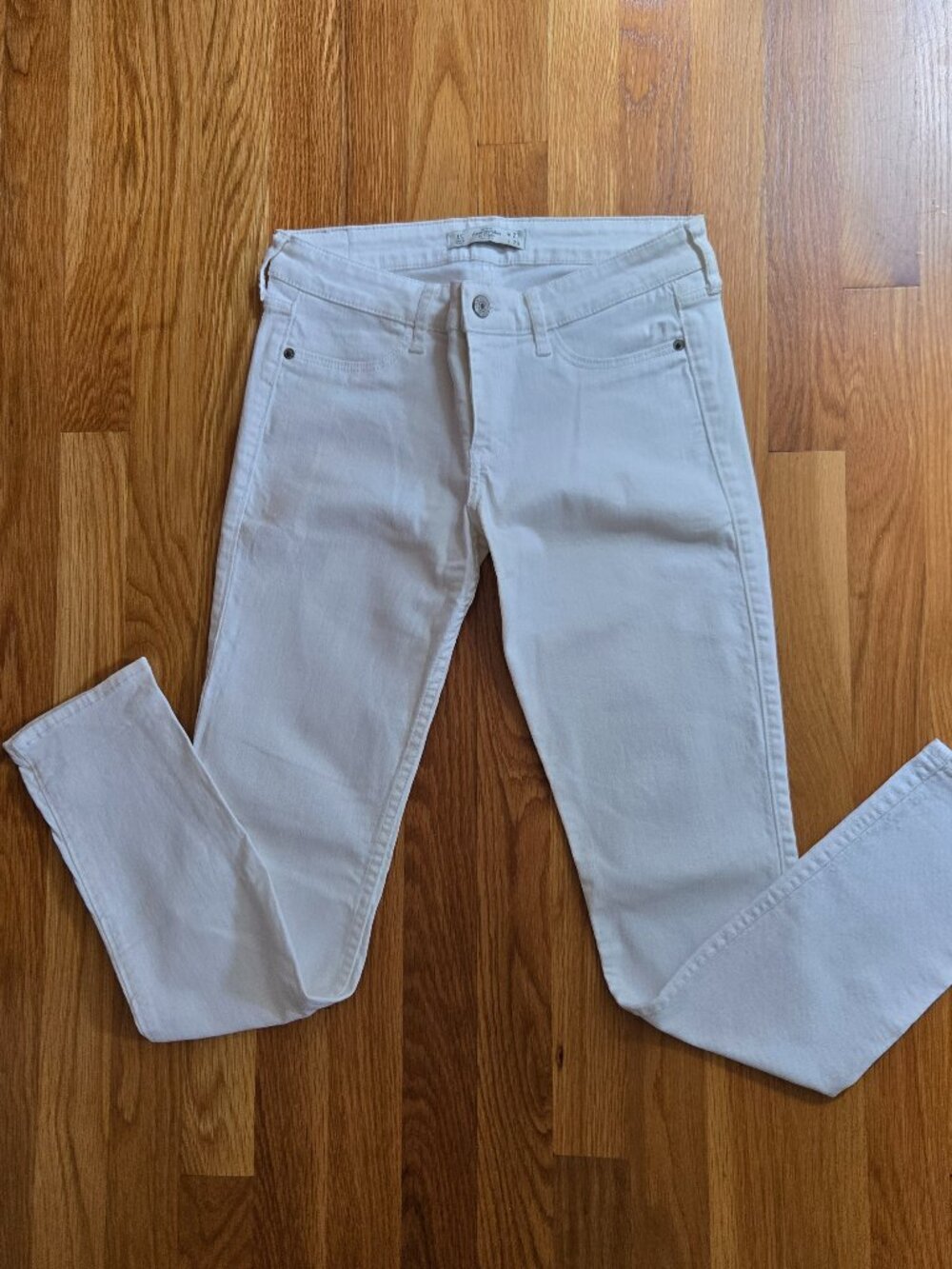 Abercrombie & Fitch White Denim Jeans Size 27 x 29